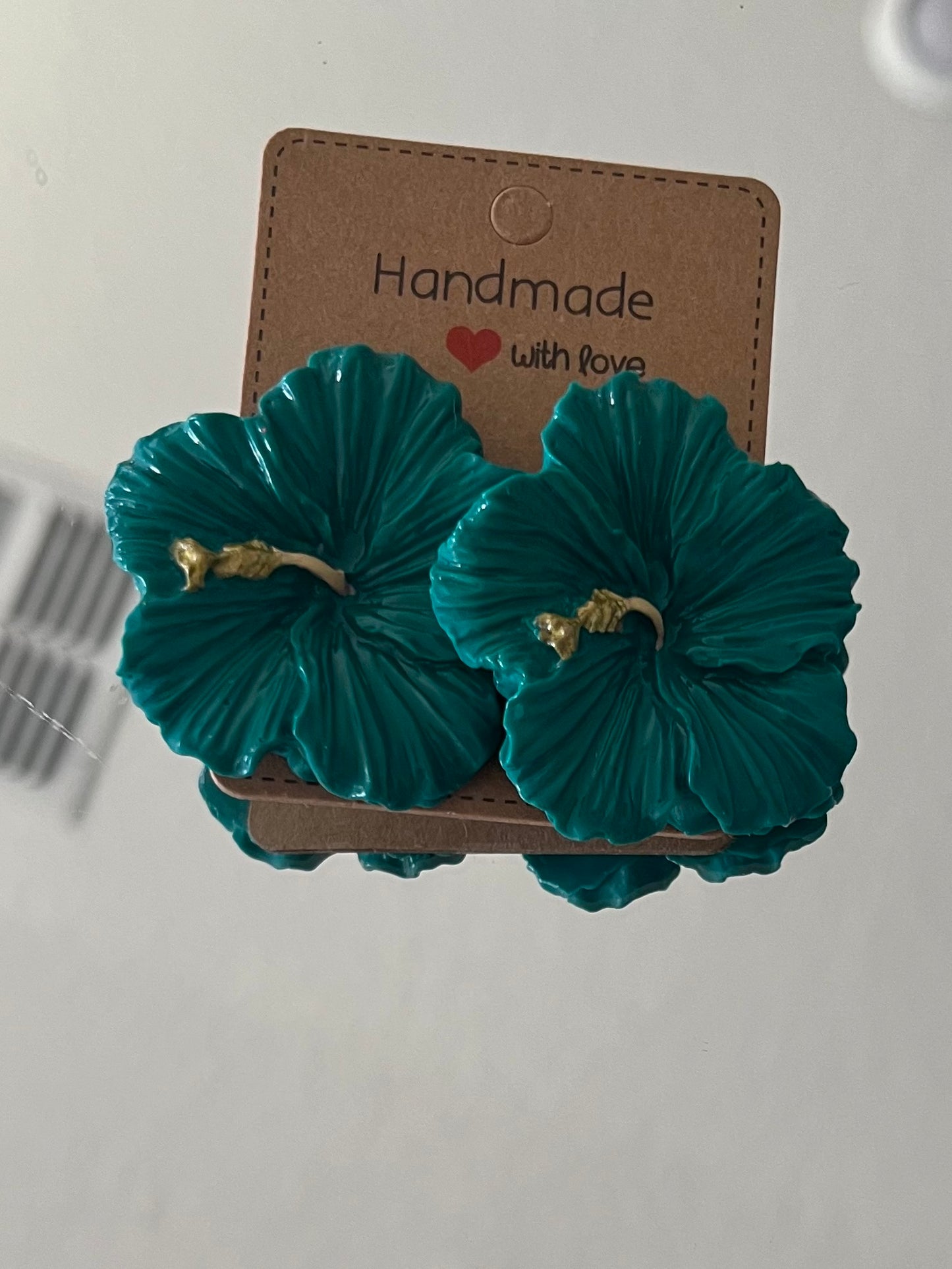 Pantallas hechas a mano y pintadas a mano de Flor de Maga – Puerto Rican Flower Earrings (Handmade)Free shipping