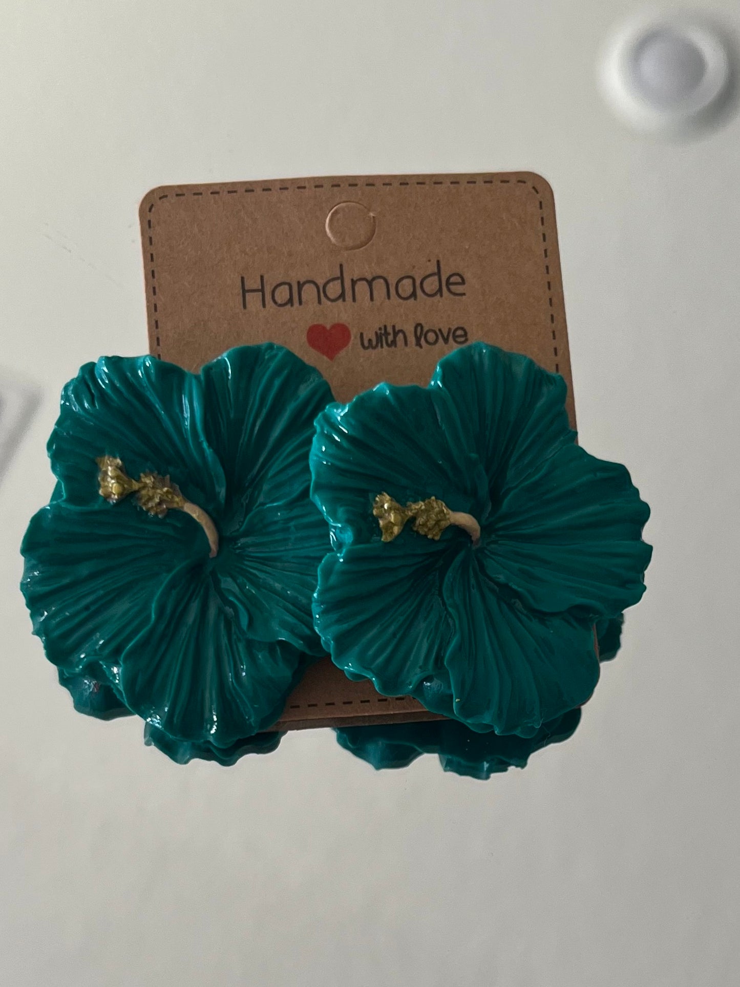 Pantallas hechas a mano y pintadas a mano de Flor de Maga – Puerto Rican Flower Earrings (Handmade)Free shipping